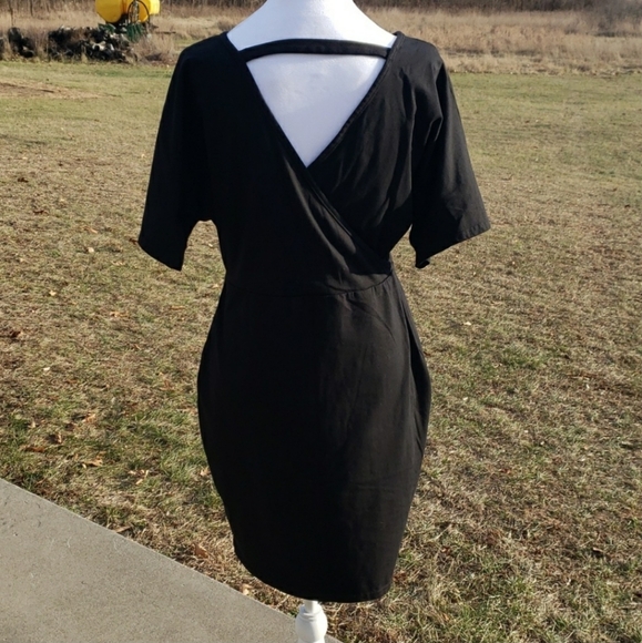 V-Neck Black Cocktail Dress - Picture 2 of 10
